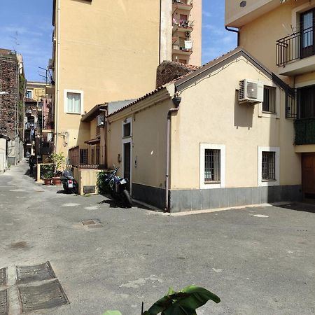 Le Case Del Cortile Κατάνια Εξωτερικό φωτογραφία