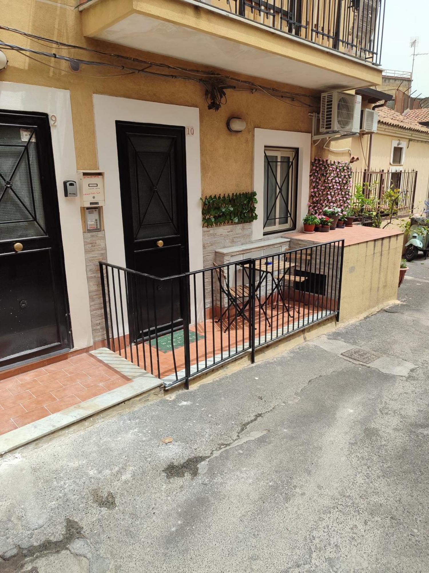 Le Case Del Cortile Κατάνια Εξωτερικό φωτογραφία
